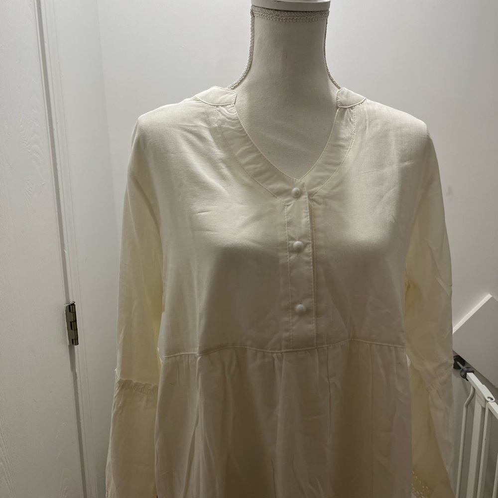 Long dress with long sleeves cream color